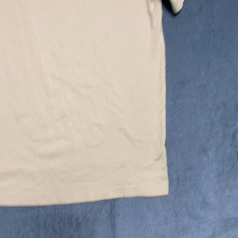 The North Face T Shirt Mens Medium Beige Crew Neck Logo Casual Fit Summer Tee